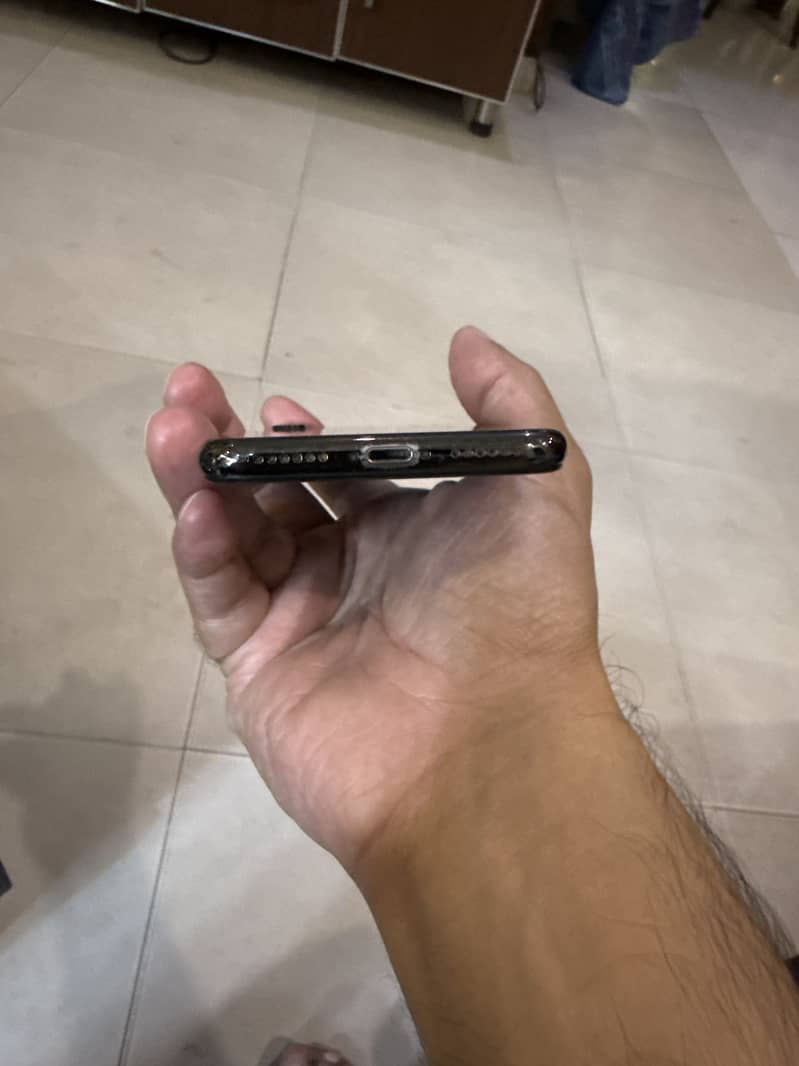 Apple iPhone X 7