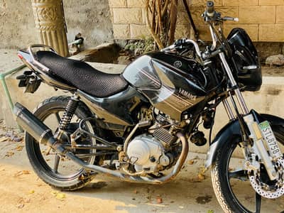 YAMAHA YBR 125