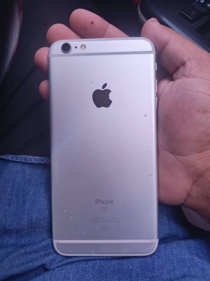 Apple iPhone 6S Plus 2