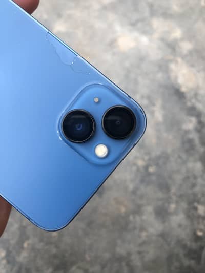 Apple iPhone 13