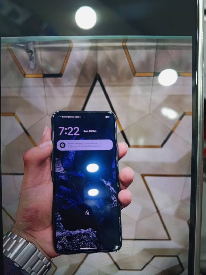 Google Pixel 8 2
