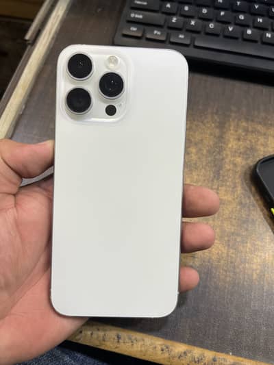Apple iPhone 15 Pro Max