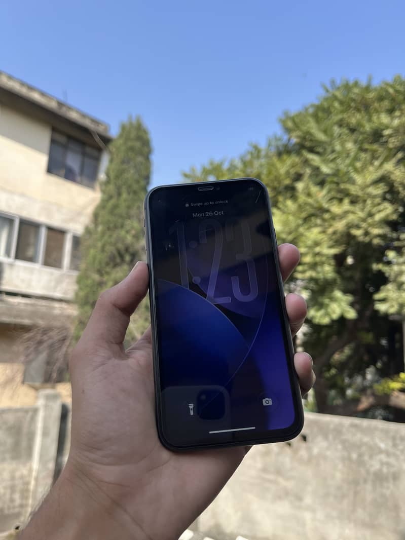 Apple iPhone 11 1