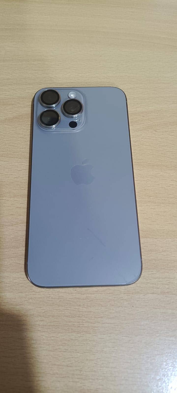 Apple iPhone 15 Pro Max – 99% Battery Health, Minimum Cycle Count 0