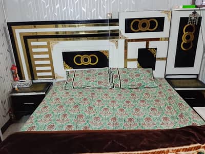 Full Furniture without metress 10/8 condition