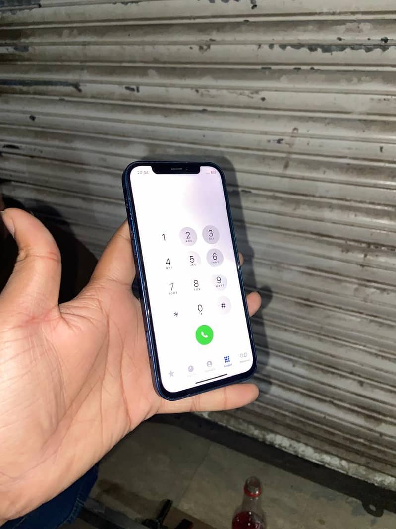 Apple iPhone 12 2