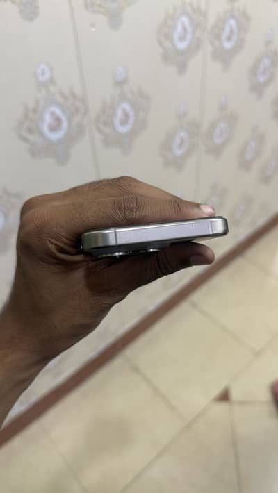 Apple iPhone 15 Pro 128gb jv bh 97%