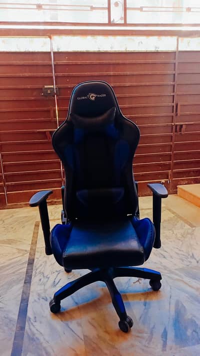 Global Razor Gaming Chair
