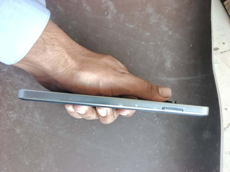 Tecno CAMON 20 0