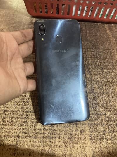 Samsung Mobile A30
