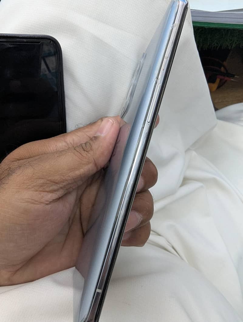 One Plus 9 Pro 3