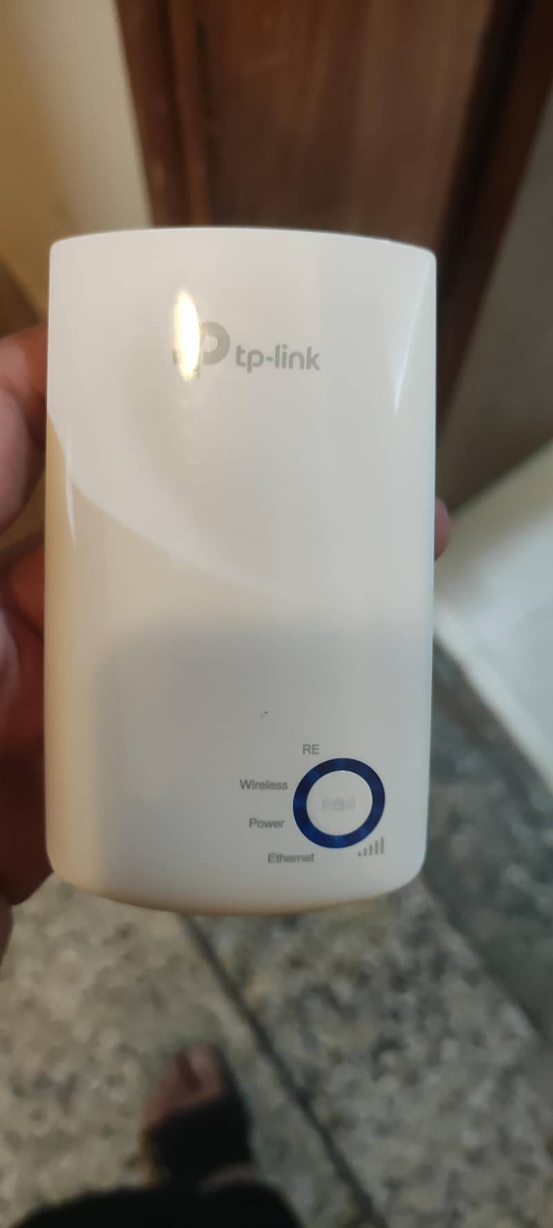 TP Link Wifi Extender 1