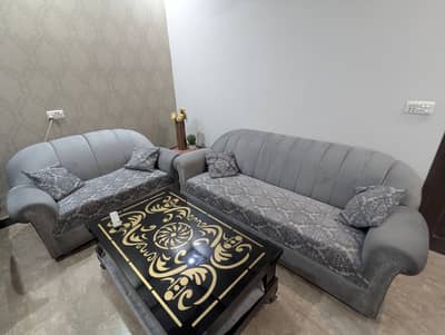 SOFA SET FOR SALE