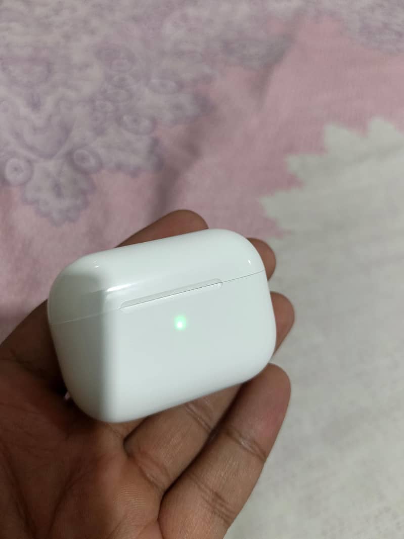Bluetooth Earbuds pro. 1