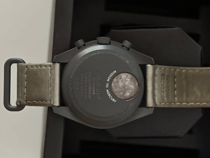Omega Swatch 2