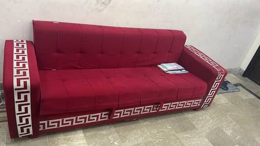 New condition red clour soffa