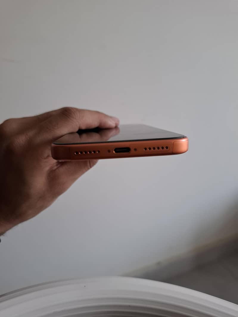 Apple iPhone 17 Pro Max 3