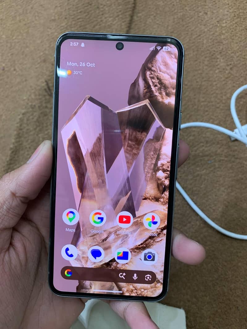 Google Pixel 8 2