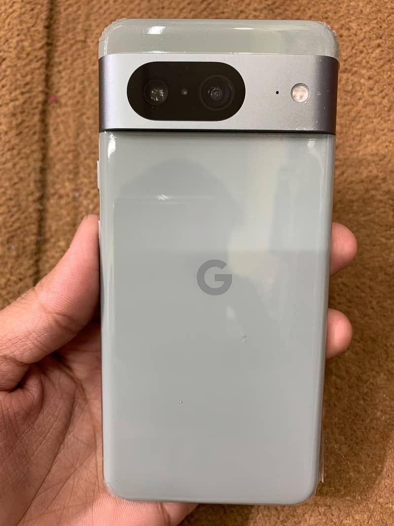 Google Pixel 8 7
