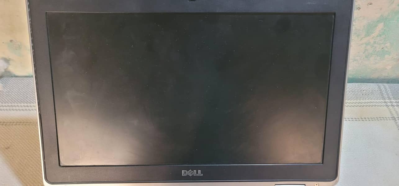 Dell Latitude E6430 1