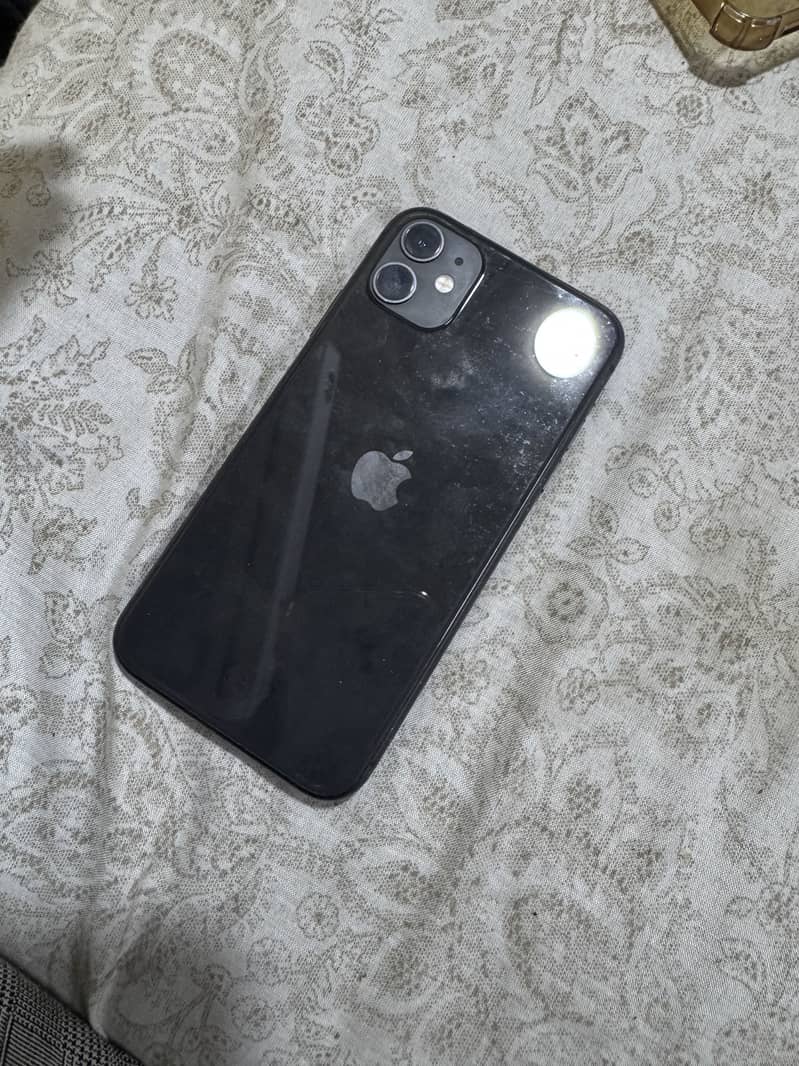 Apple iPhone 11 0