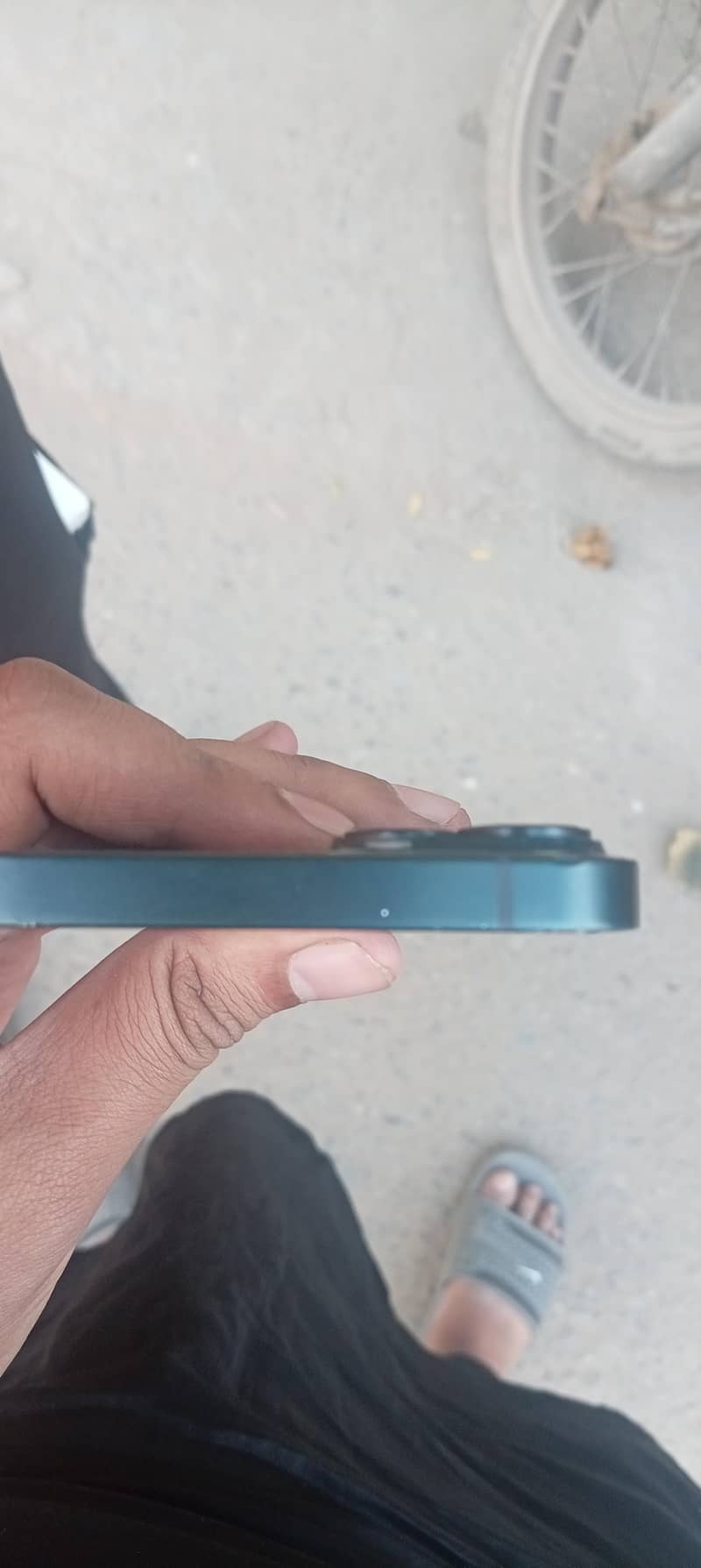 Apple iPhone 14 plus 3