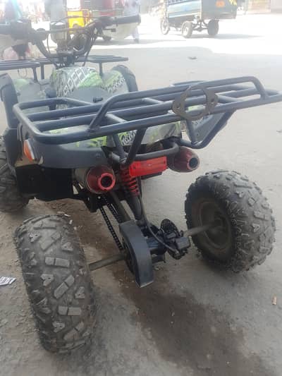 urgent sale karni hai import Dubai se hokar I hai lush condition ok