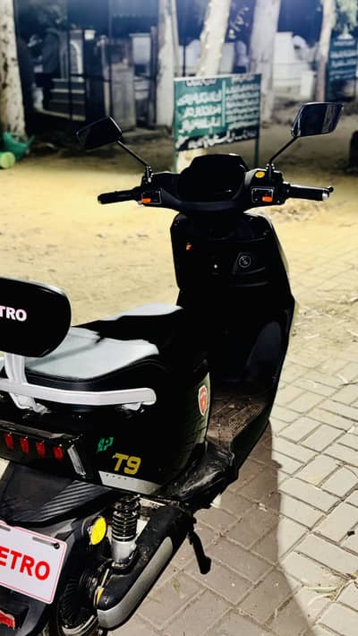 Scooty Metro T9 Sport
