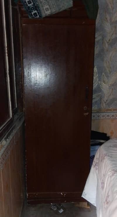 urgent for sale one piece almari