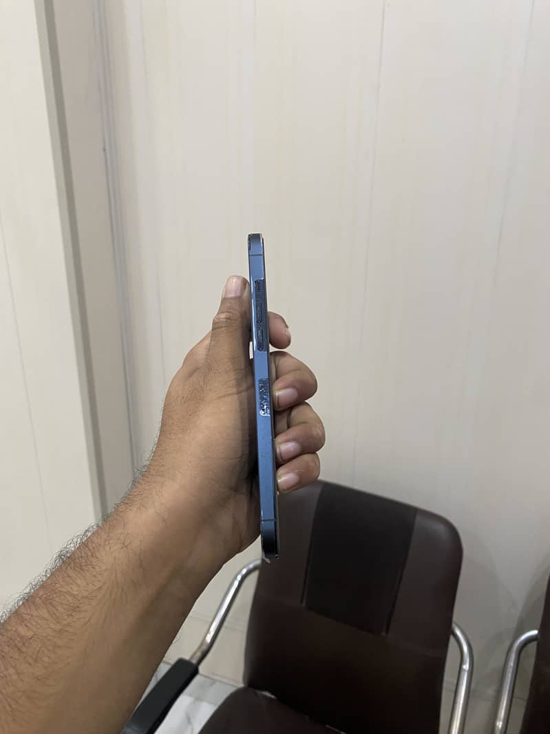Apple iPhone 12 Pro Max 6