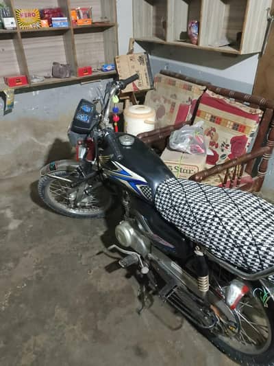Honda 125 Urjant Sela Krn Ha mujh