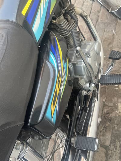 Honda 125 22/23 for sale lush condition