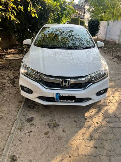 Honda City Aspire 1.5L CVT 2022 | Automatic | White | 51,000 KM