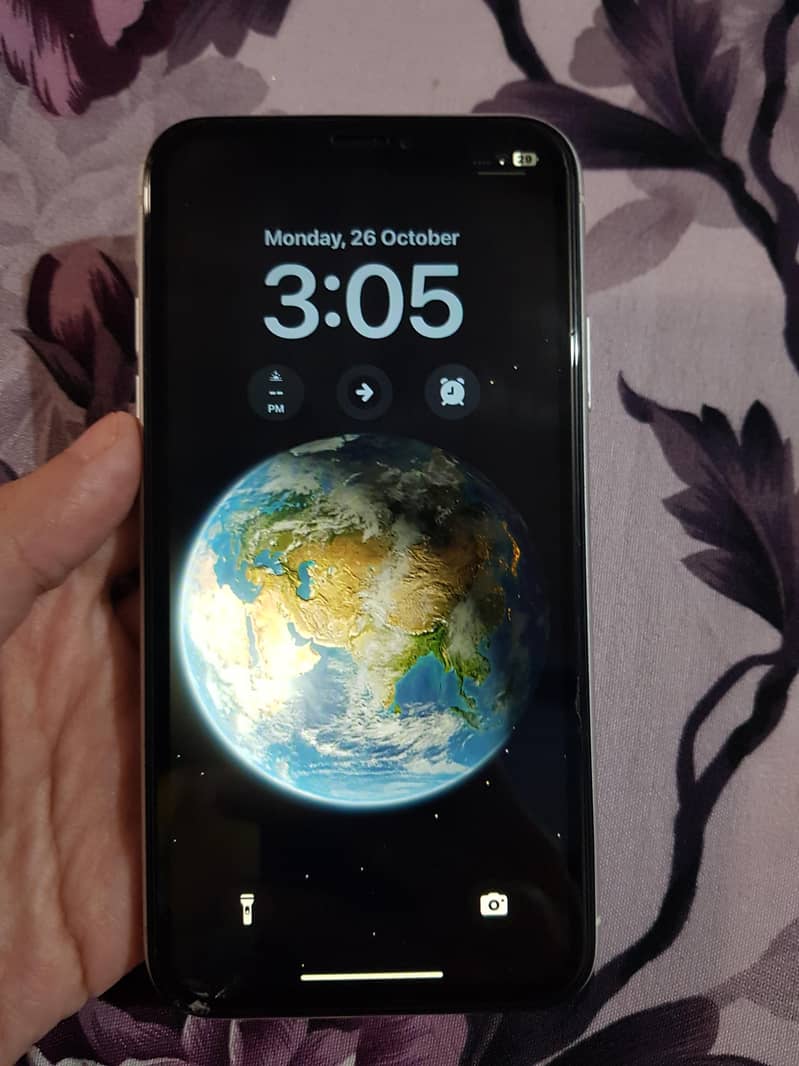 Apple iPhone XR 0