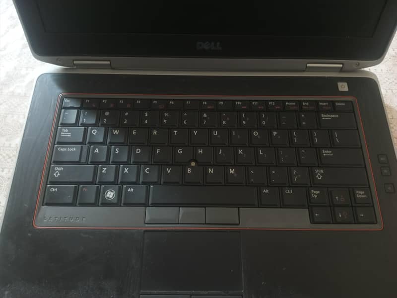 Dell Latitude E6420 2