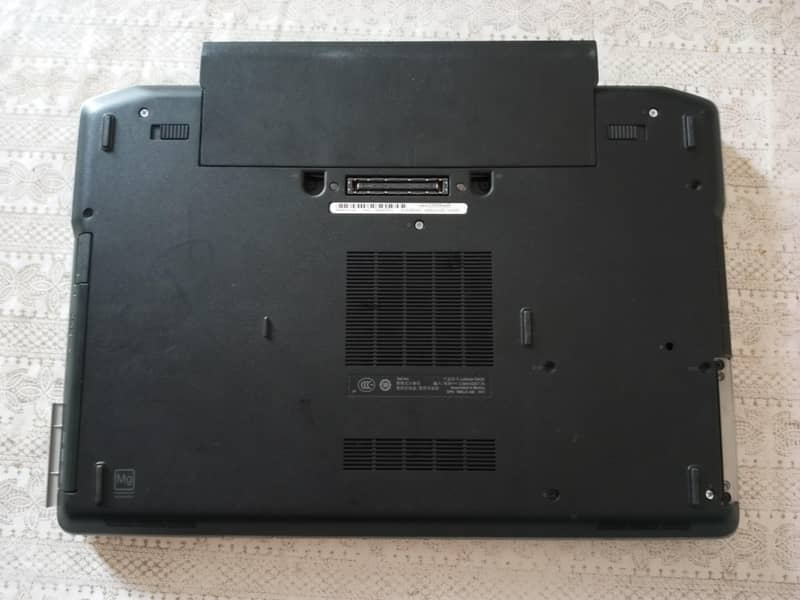 Dell Latitude E6420 3