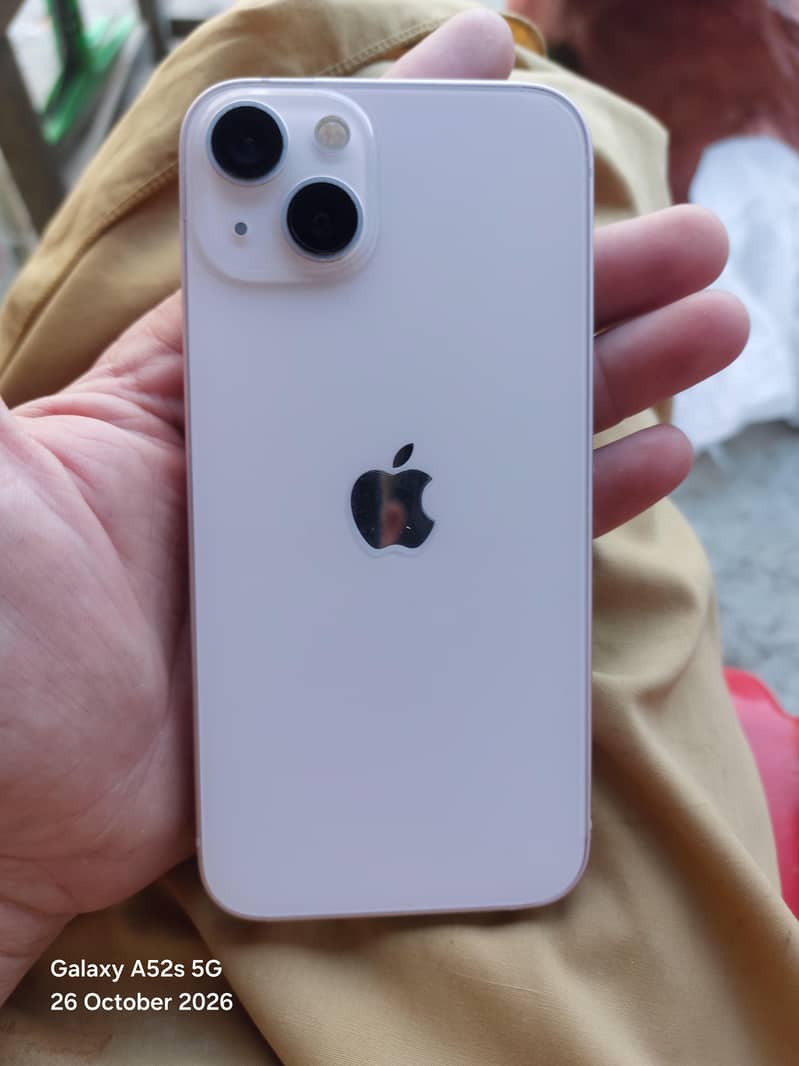 Apple iPhone 13 0