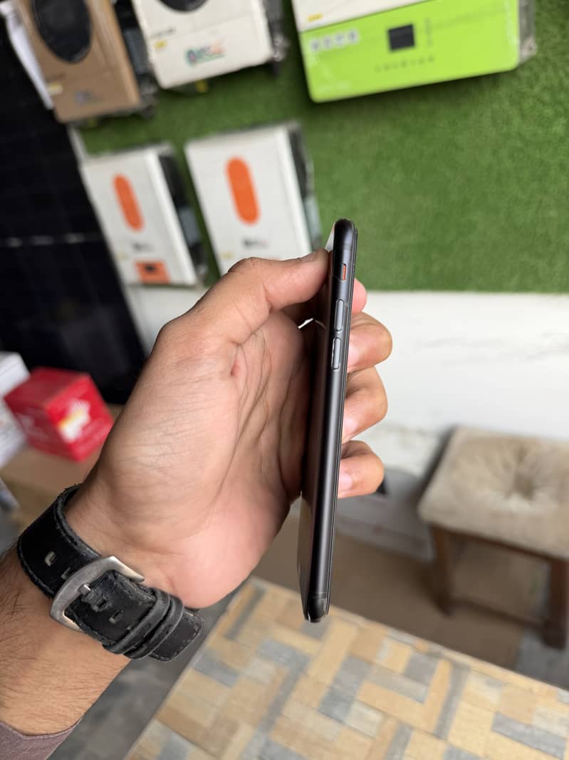 Apple iPhone SE 2