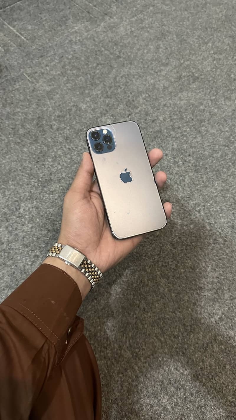 Apple iPhone 12 Pro 9