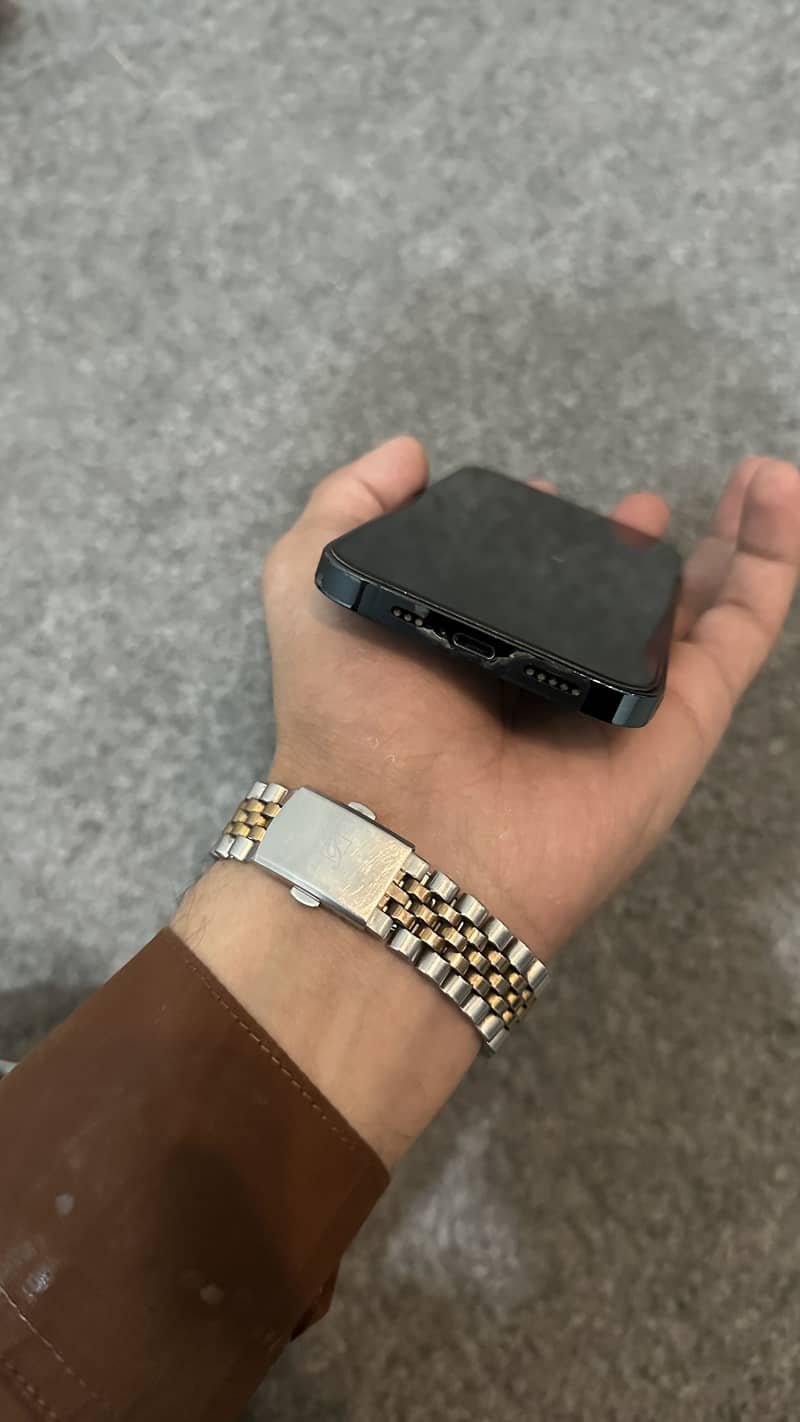 Apple iPhone 12 Pro 10