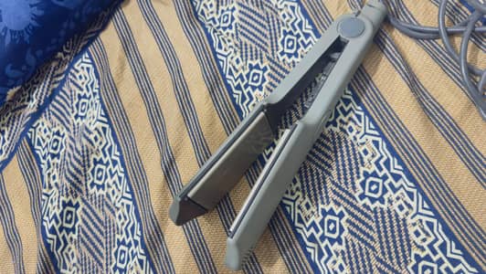 Remington,Hair Straightener for Sale – Good Condition