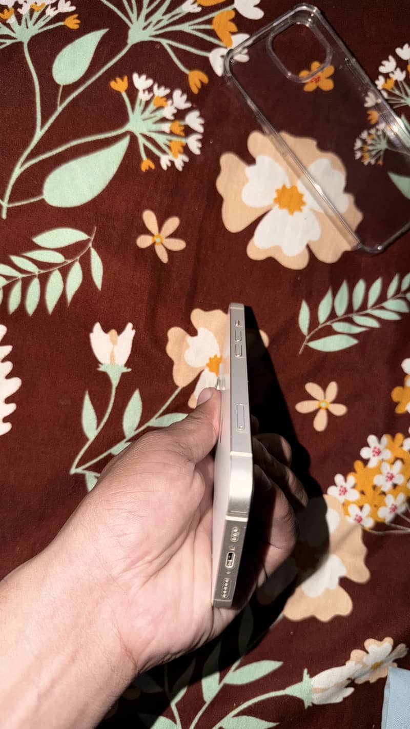 Apple iPhone 13 Pro 3
