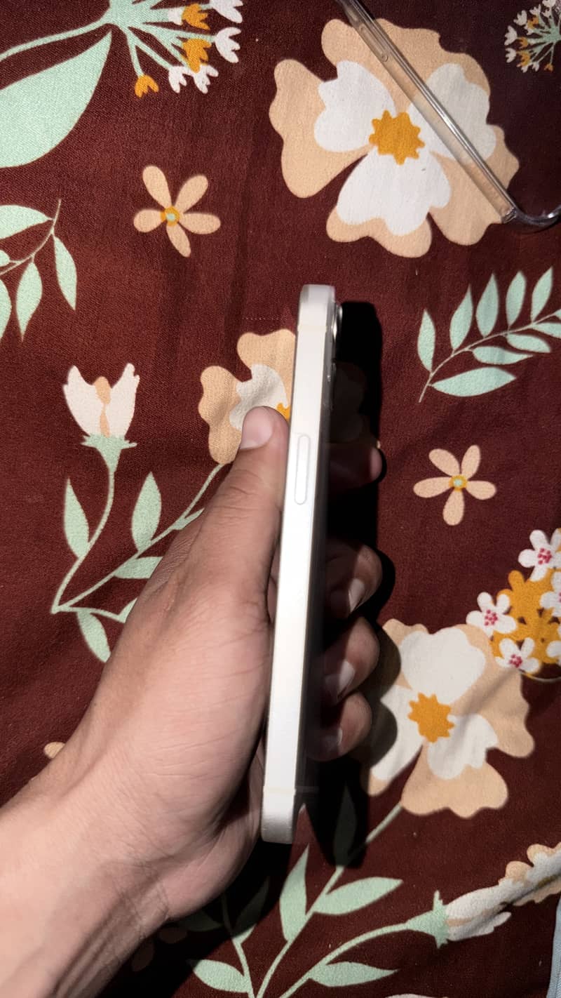 Apple iPhone 13 Pro 6
