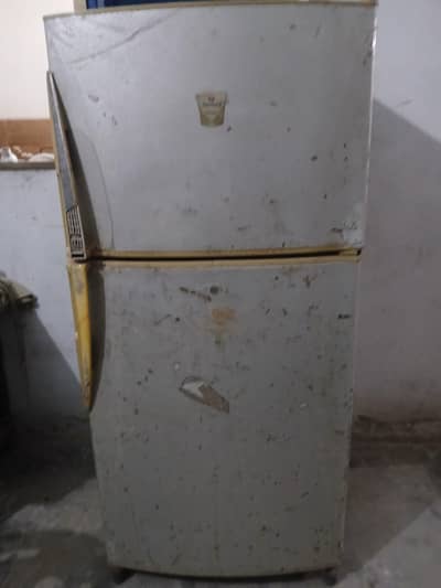 Dawlance used refrigerator