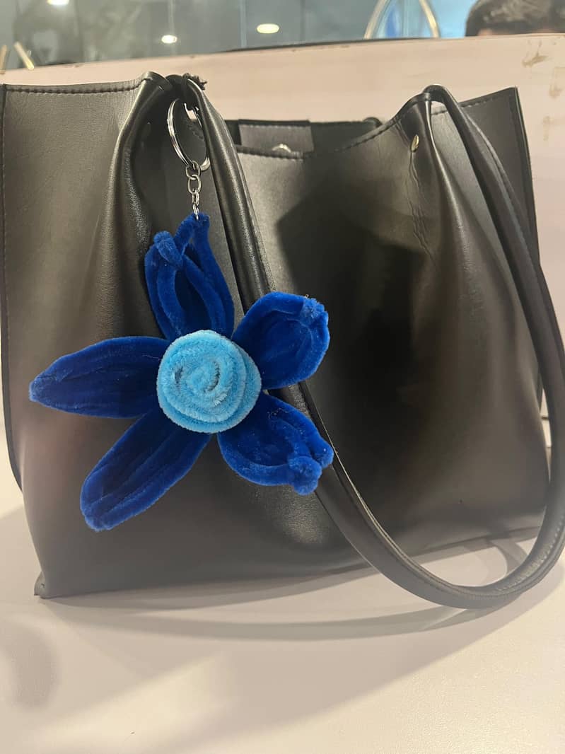 Black leather bag 2