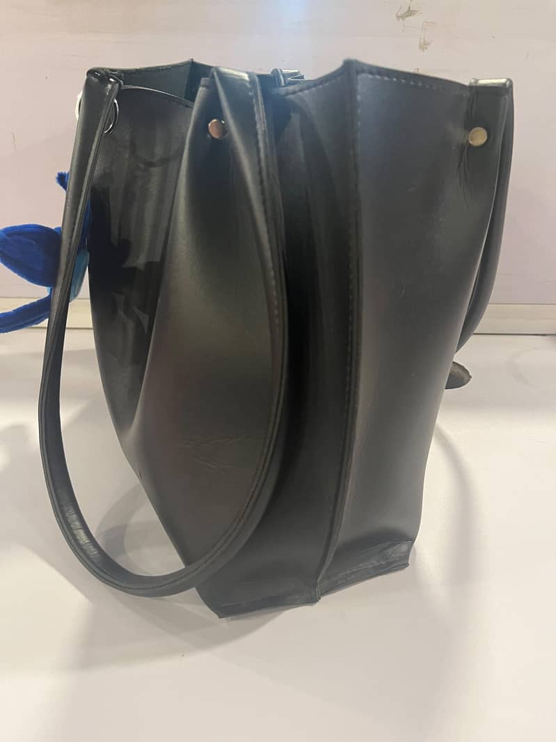 Black leather bag 3