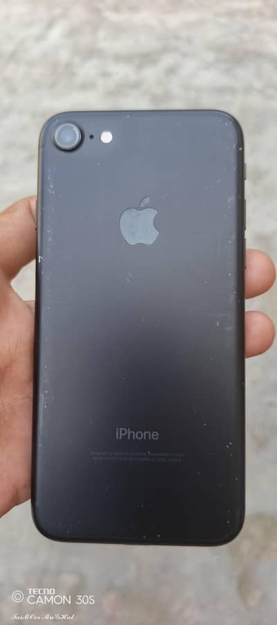 Apple iPhone 7