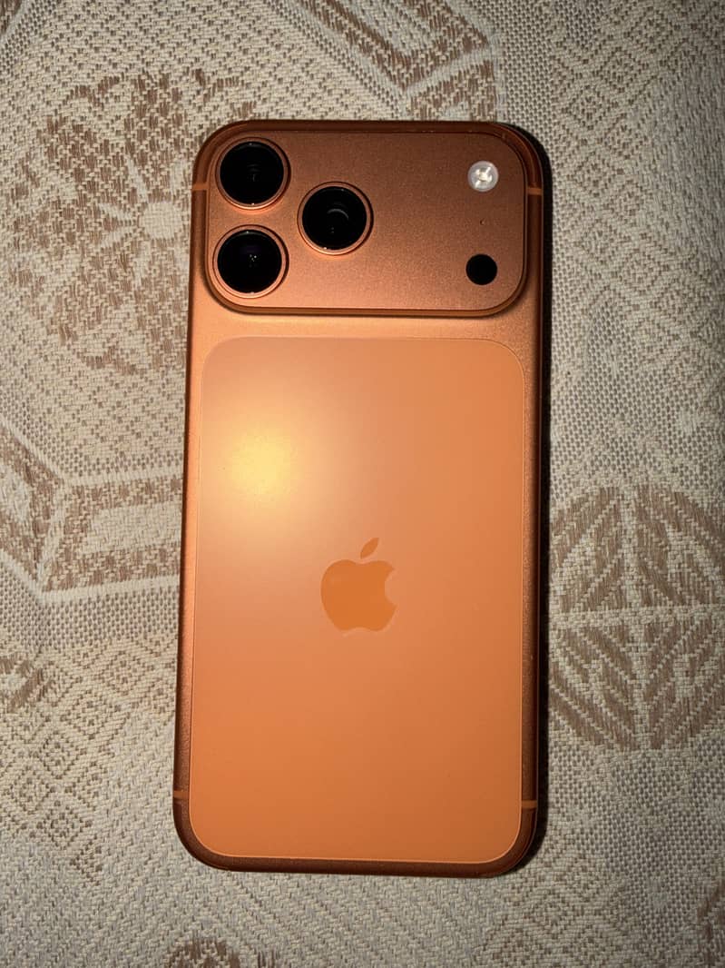 iPhone 17 Pro Max 256GB – Non-PTA /  Pin Pack Condition 0