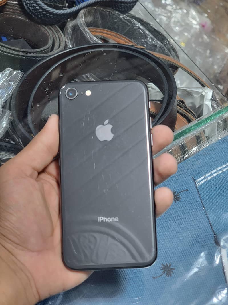 Apple iPhone 8 2