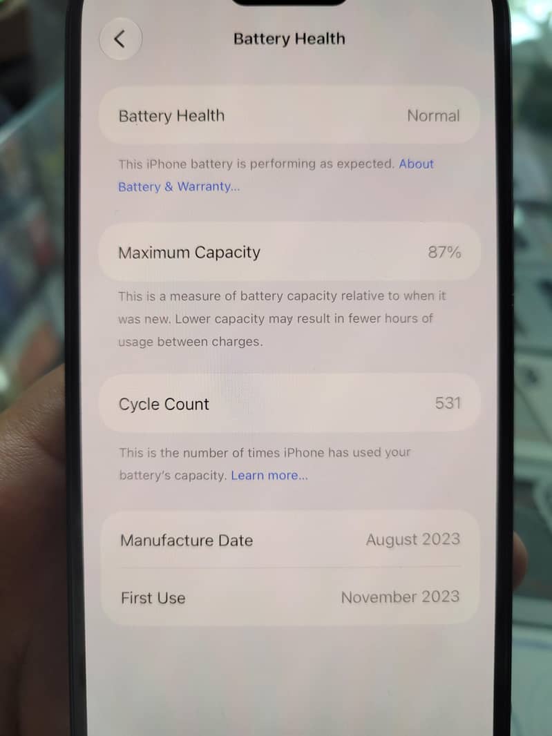Apple iPhone 15 Pro Max 4